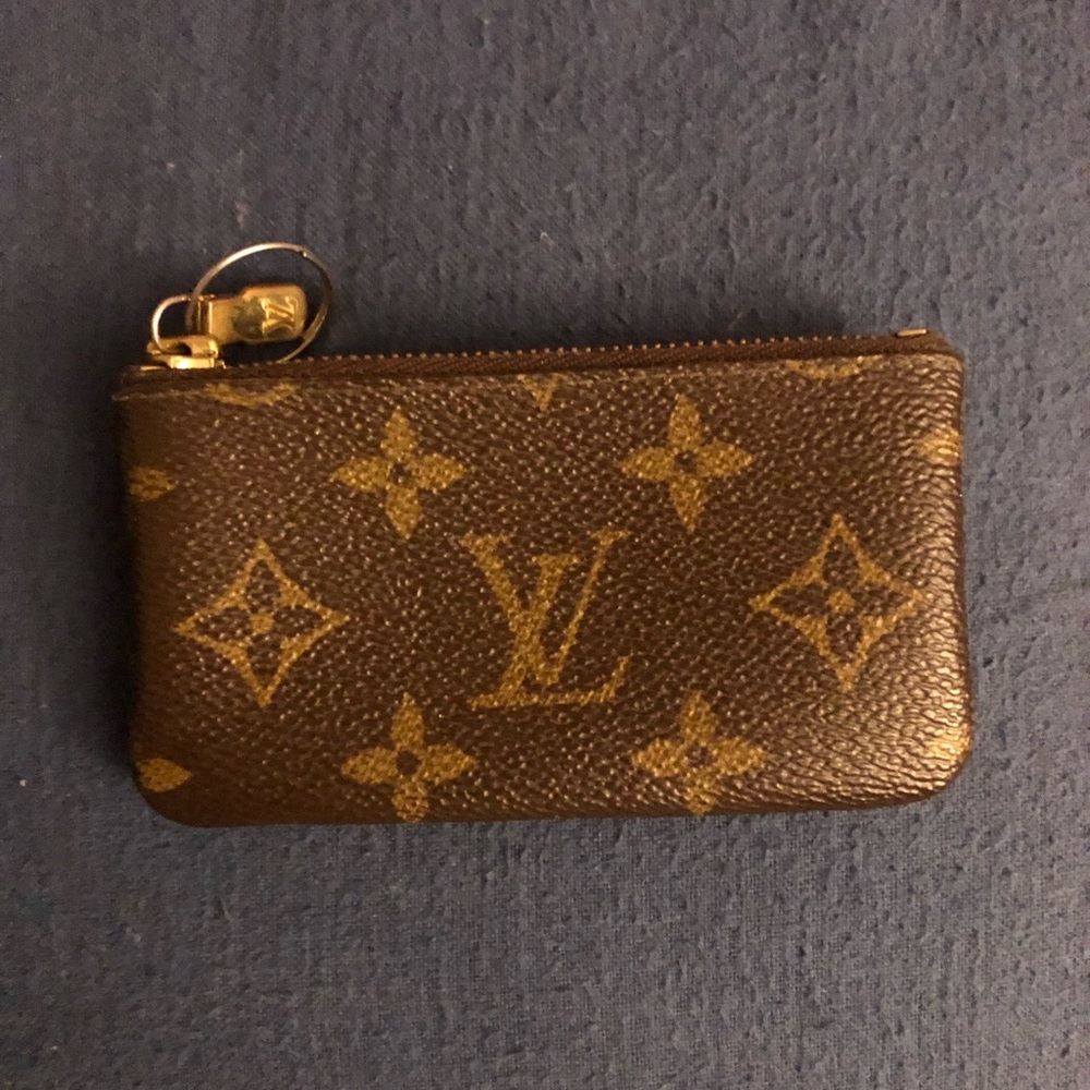 Authentic Louis Vuitton keychain wallet